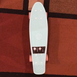 22” Penny Skateboard Mint/pink